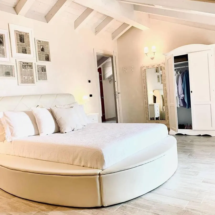 Bed and Breakfast La Vista Del Poggio Castellaro  0*, Castellaro (Liguria)